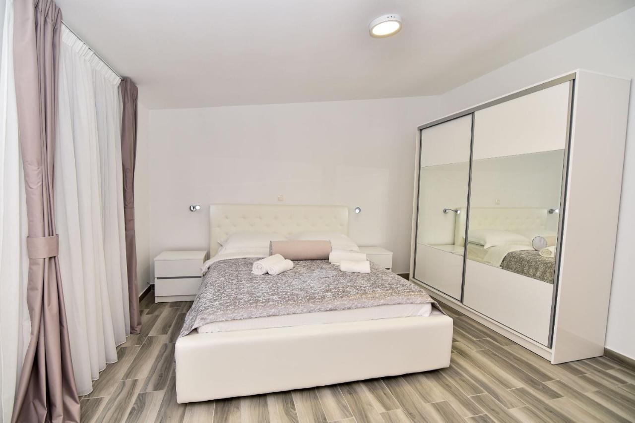 Apartments Sana 2 Vir Dış mekan fotoğraf