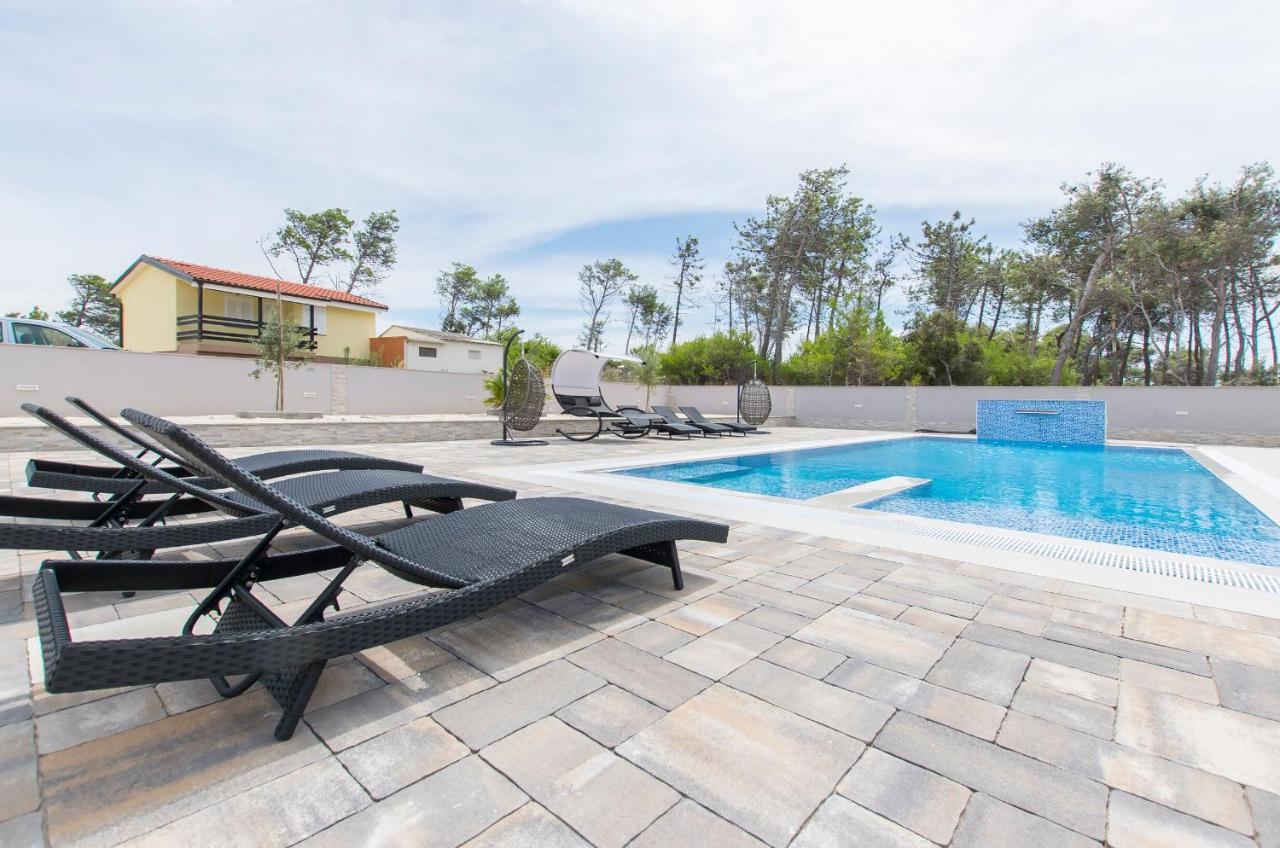 Apartments Sana 2 Vir Dış mekan fotoğraf