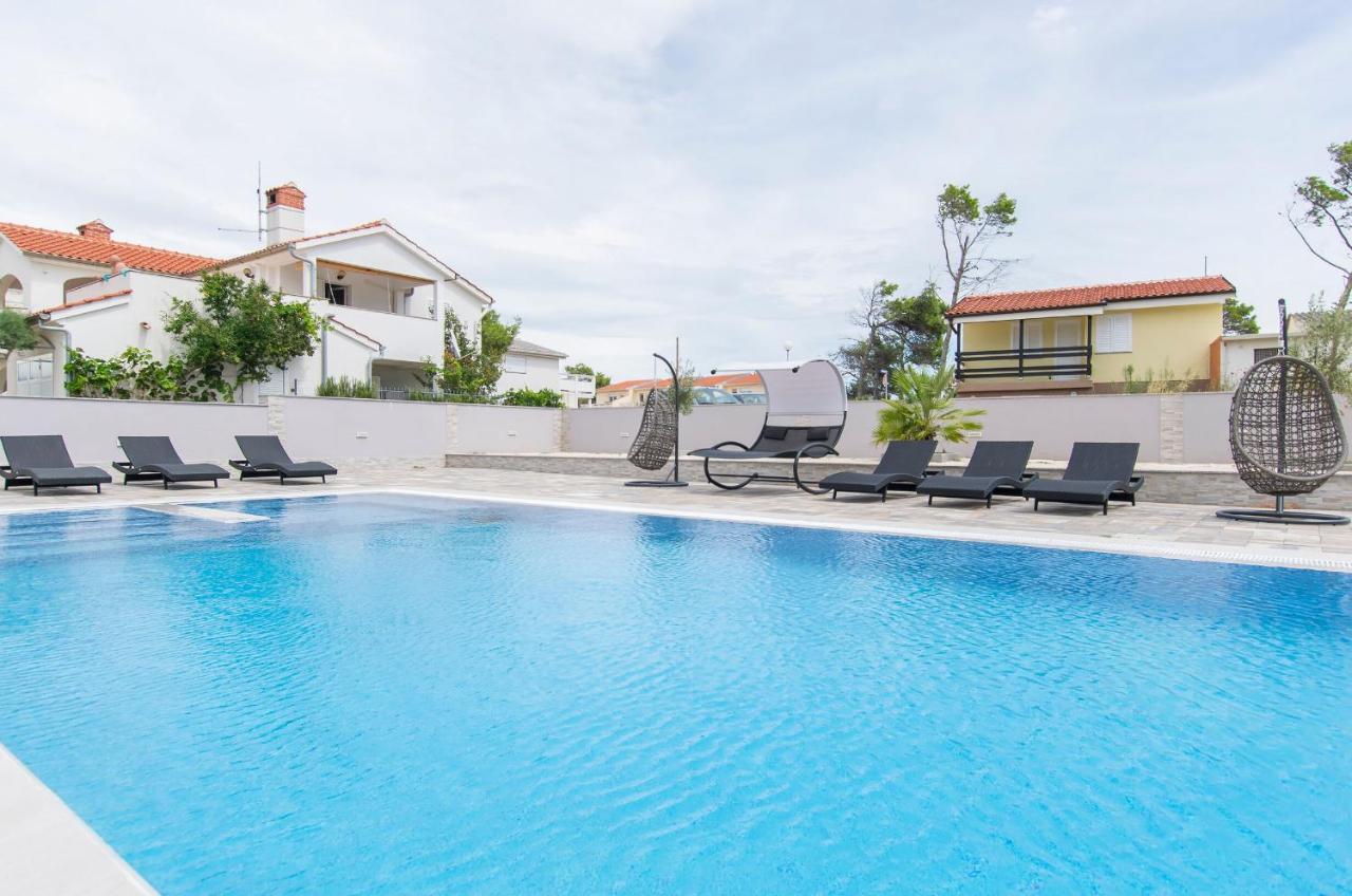 Apartments Sana 2 Vir Dış mekan fotoğraf